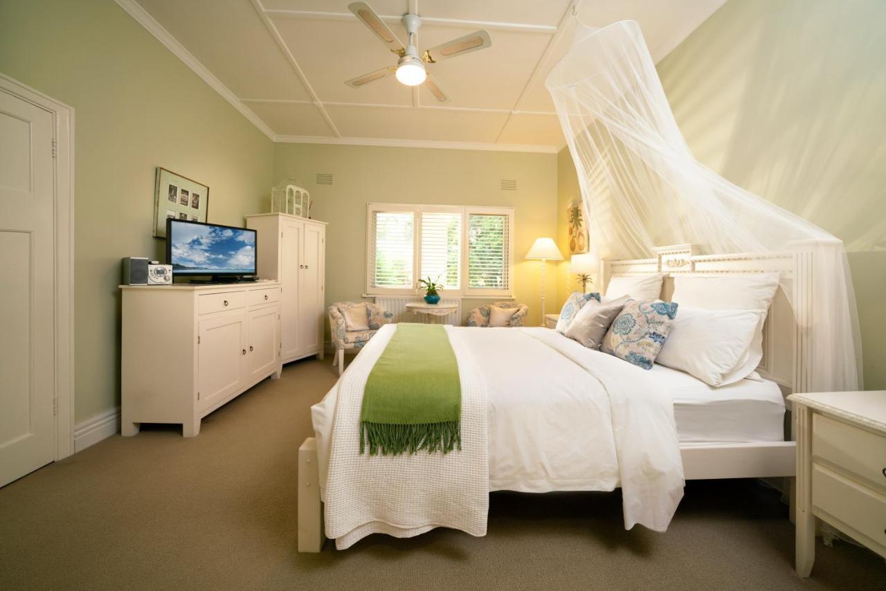 Plantation House At Whitecliffs Bed And Breakfast Rye Esterno foto
